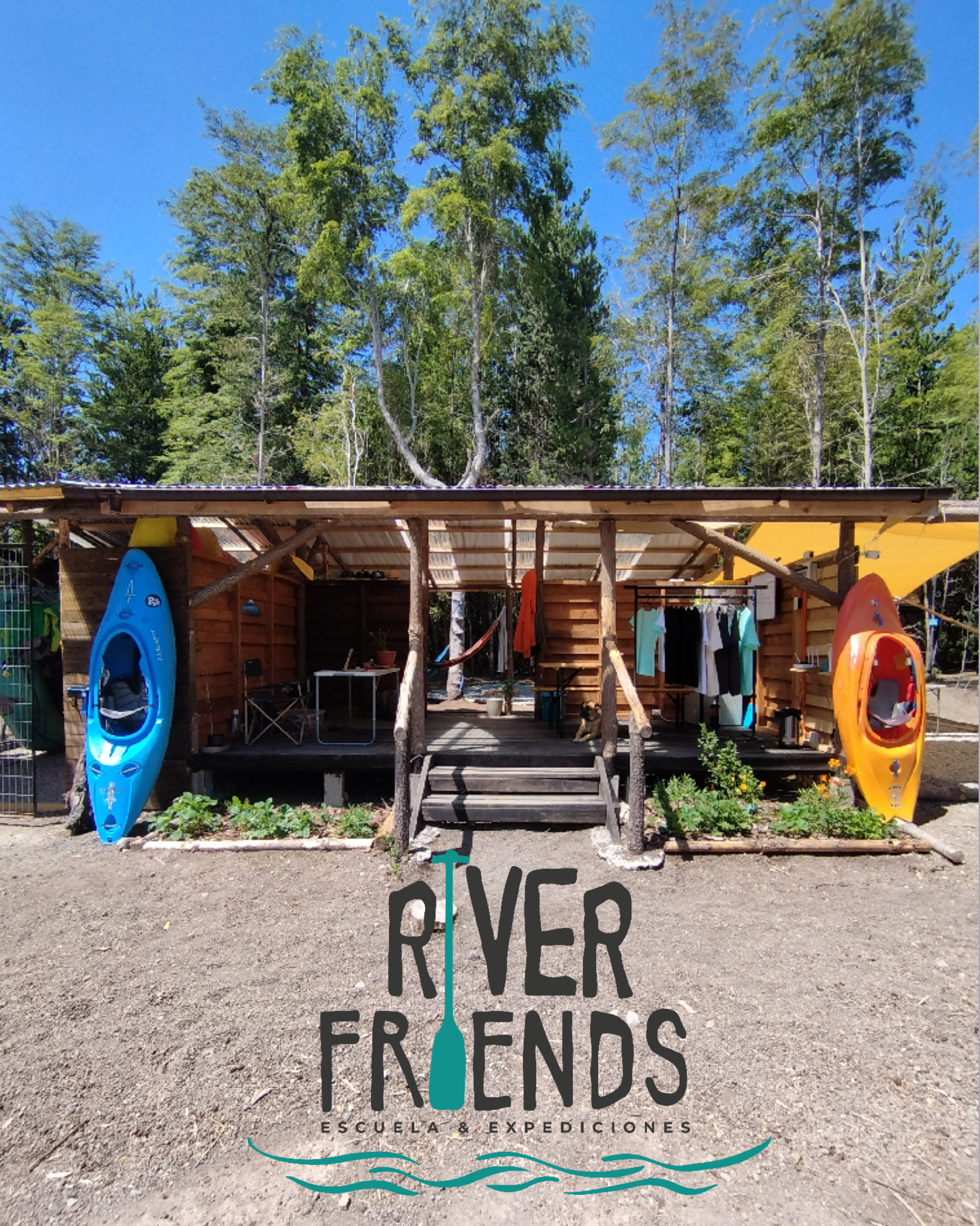 River Friends, Escuela & Expediciones